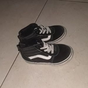 Toddler used vans high top, still nice and sturdy